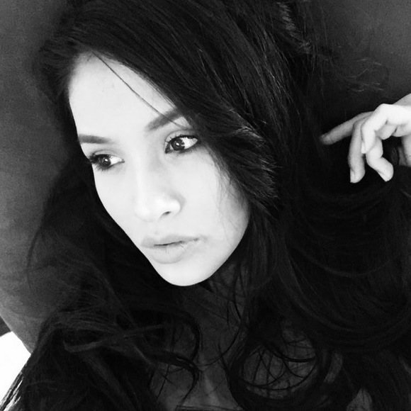 Meet your Posher, Cassie - Picture 1 of 2